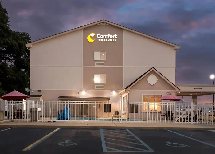 Comfort Inn & Suites Tuscumbia-Muscle Shoals
