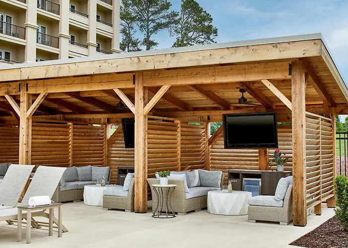 Renaissance Shoals Resort & Spa